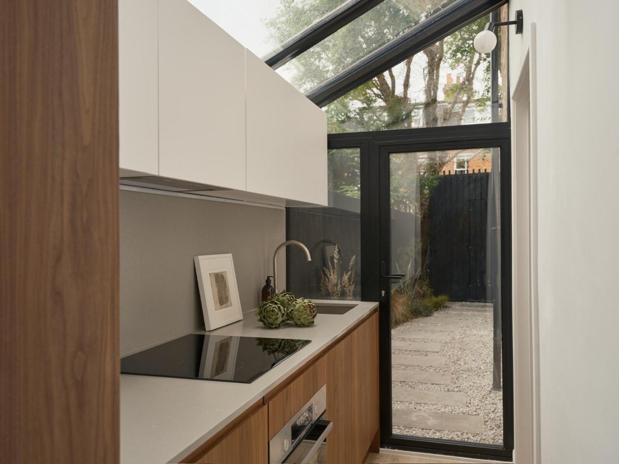 옥스퍼드 Japandi Escape 3Br Designer Flat With Garden 아파트 외부 사진