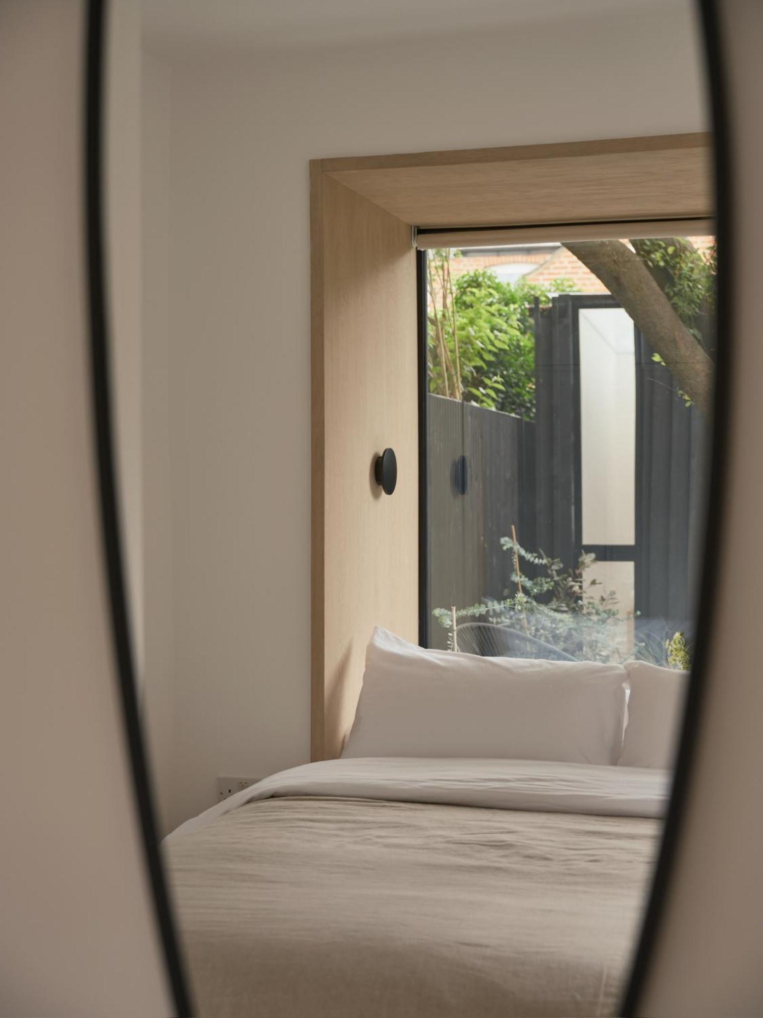 옥스퍼드 Japandi Escape 3Br Designer Flat With Garden 아파트 외부 사진